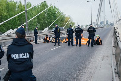 We wtorek 17 czerwca Ostatnie Pokolenie wznowiło blokady ulic w Warszawie