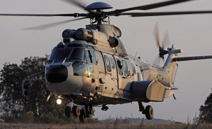 Caracale w ogniu. "Wprost" oskarża rząd