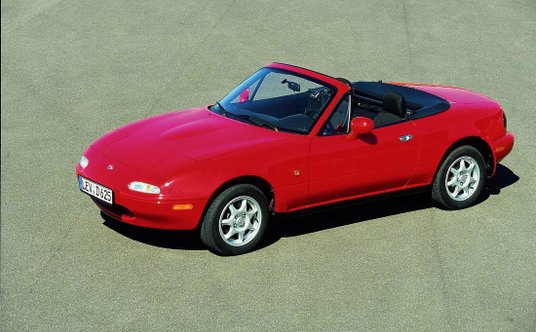 Pierwsza generacja Mazdy MX-5