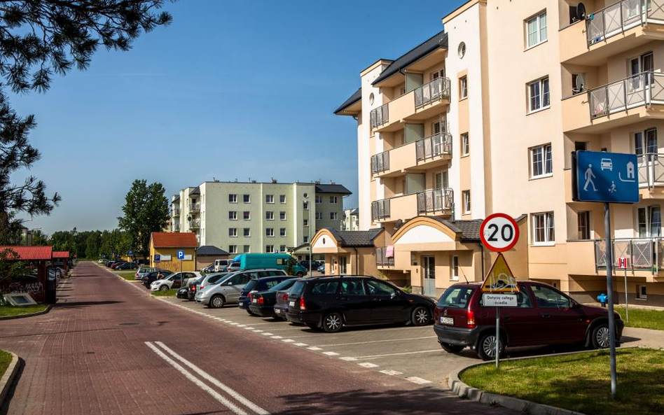 Usterki w częściach wspólnych budynku: wspólnota walczy w imieniu właścicieli