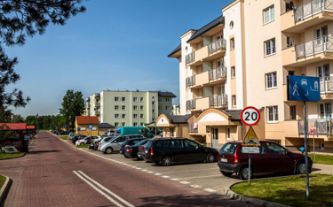 Nielegalny zakaz parkowania poza miejscami prywatnymi - wyrok SO w Krakowie
