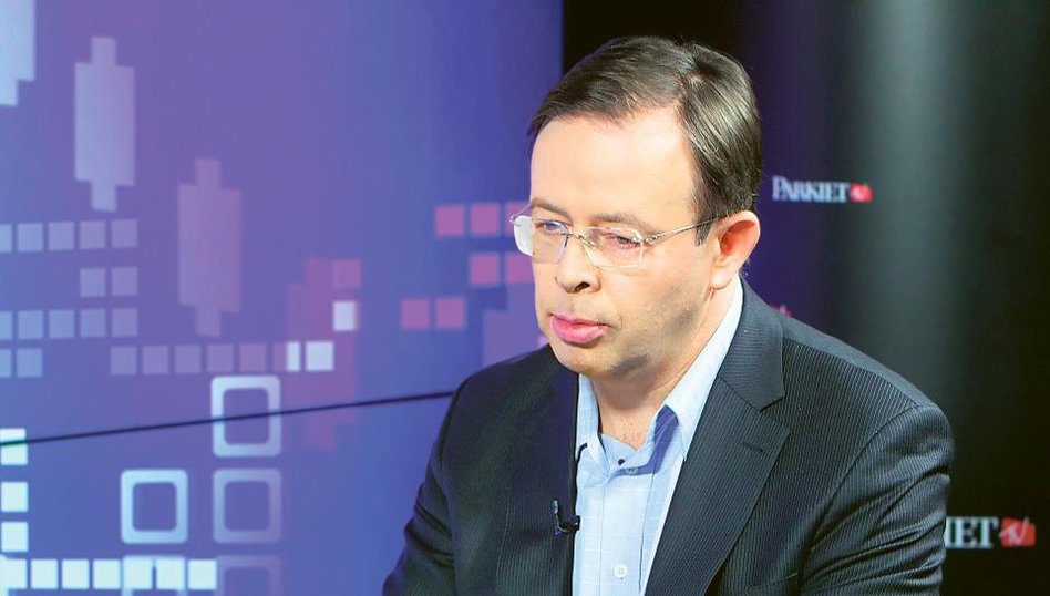 Krzysztof Borowski, profesor SGH