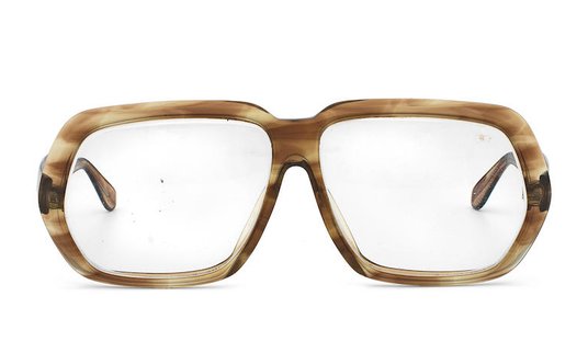 Te okulary znają chyba wszyscy miłośnicy filmów z udziałem Michaela Caine'a. Angielski aktor używał 