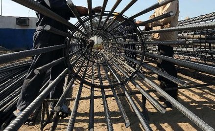 Produkcja przemysłowa nie odbiła się - podał GUS