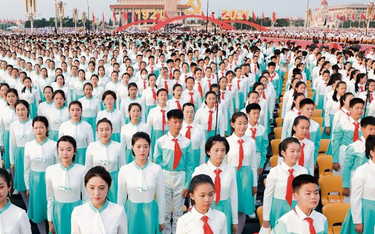 Przygotowania do parady z okazji 100-lecia Komunistycznej Partii Chin (KPCh) na placu Tiananmen w Pe