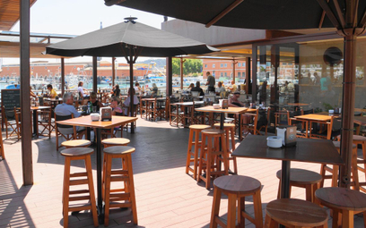 Majorka walczy z pijaństwem turystów - zamyka restauracje łamiące zasady sprzedaży alkoholu