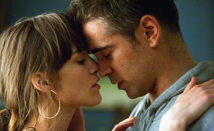 Monahan nie przestraszył się ogranego w kinie sensacyjnym schematu: opuszczający więzienie przestępc