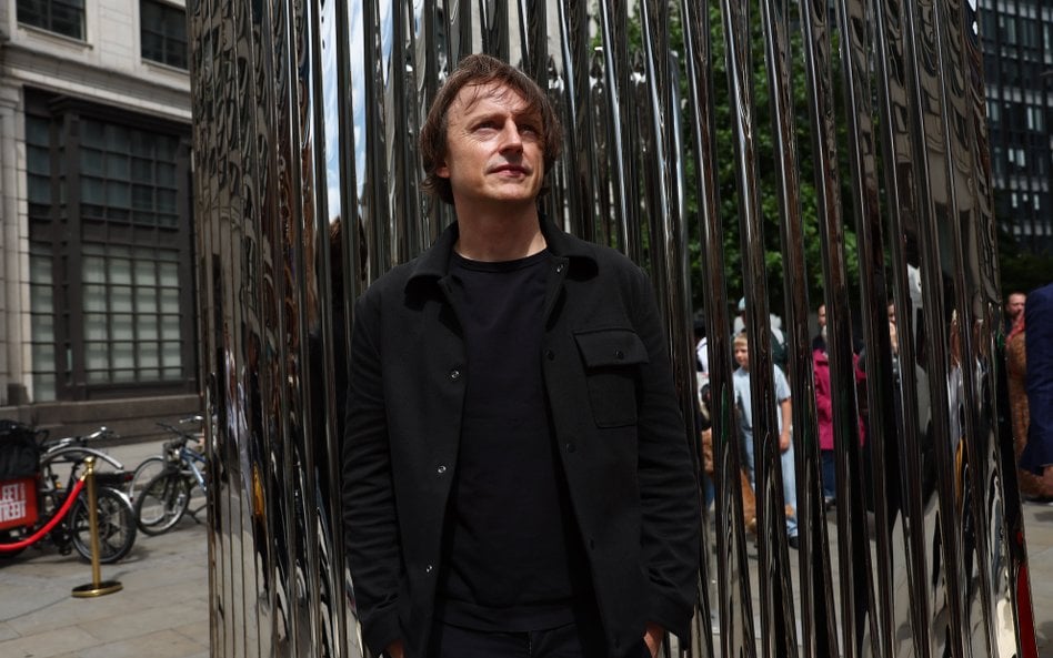 Oskar Zięta i jego instalacja Whispers przygotowana na londyński Festival of Architecture w 2025 rok
