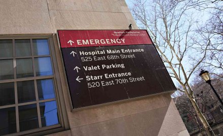 USA: Dwóch lekarzy z koronawirusem w stanie krytycznym