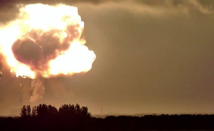 Rakieta New Glenn miałą być wykorzystawana w misjach księżycowych NASA. Eksplodowała na platformie s