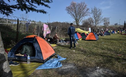 Unia Europejska pilnie rozmawia z Ankarą ws. uchodźców