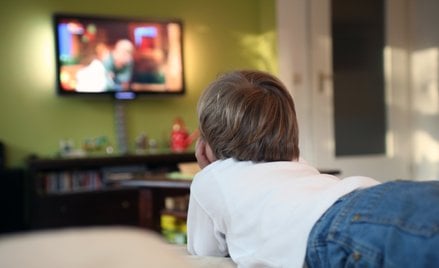 Technologia uspokaja dziecko, ale ma swoją cenę. Pediatrzy ujawniają jaką