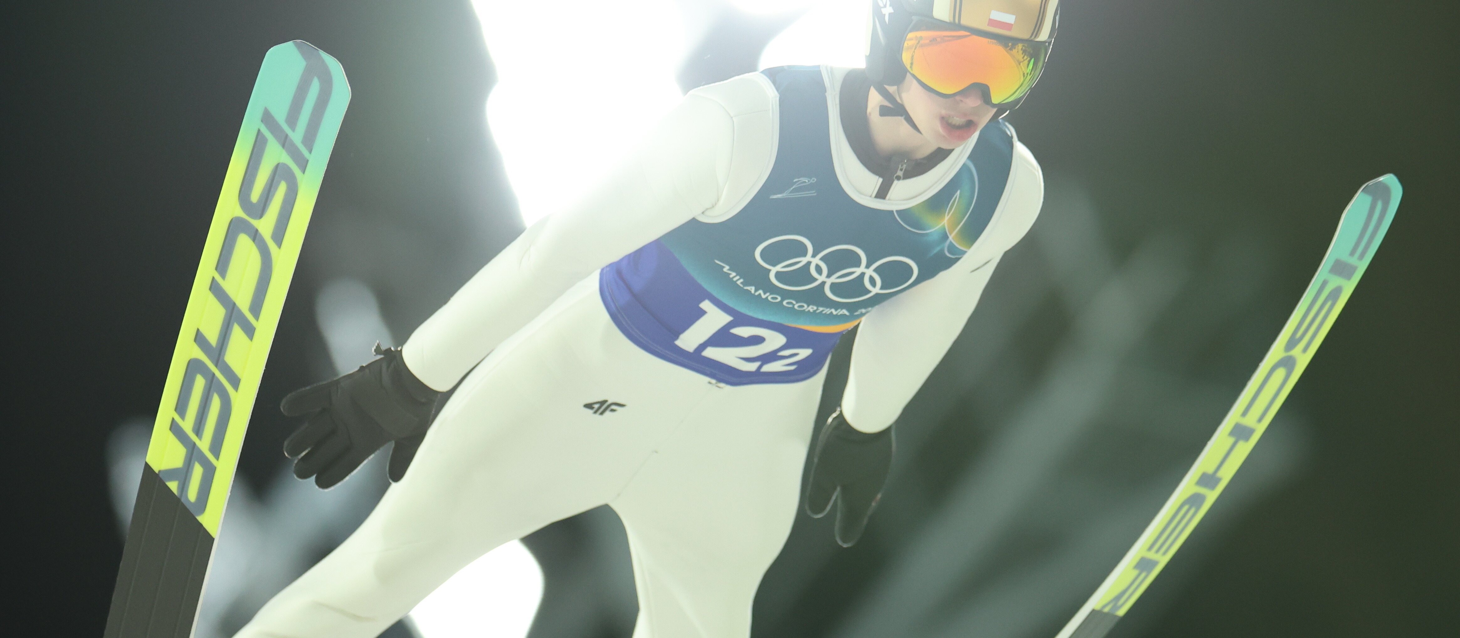 Skoki narciarskie. Kacper Tomasiak i Paweł Wąsek na drugim miejscu po dwóch seriach