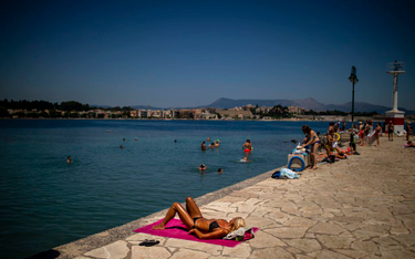„Importowany” koronawirus w Grecji. Przybywa chorych turystów