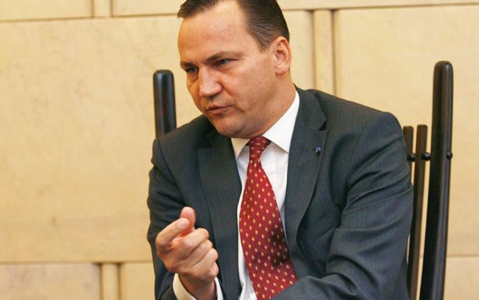 Sikorski: NATO przejrzało na oczy