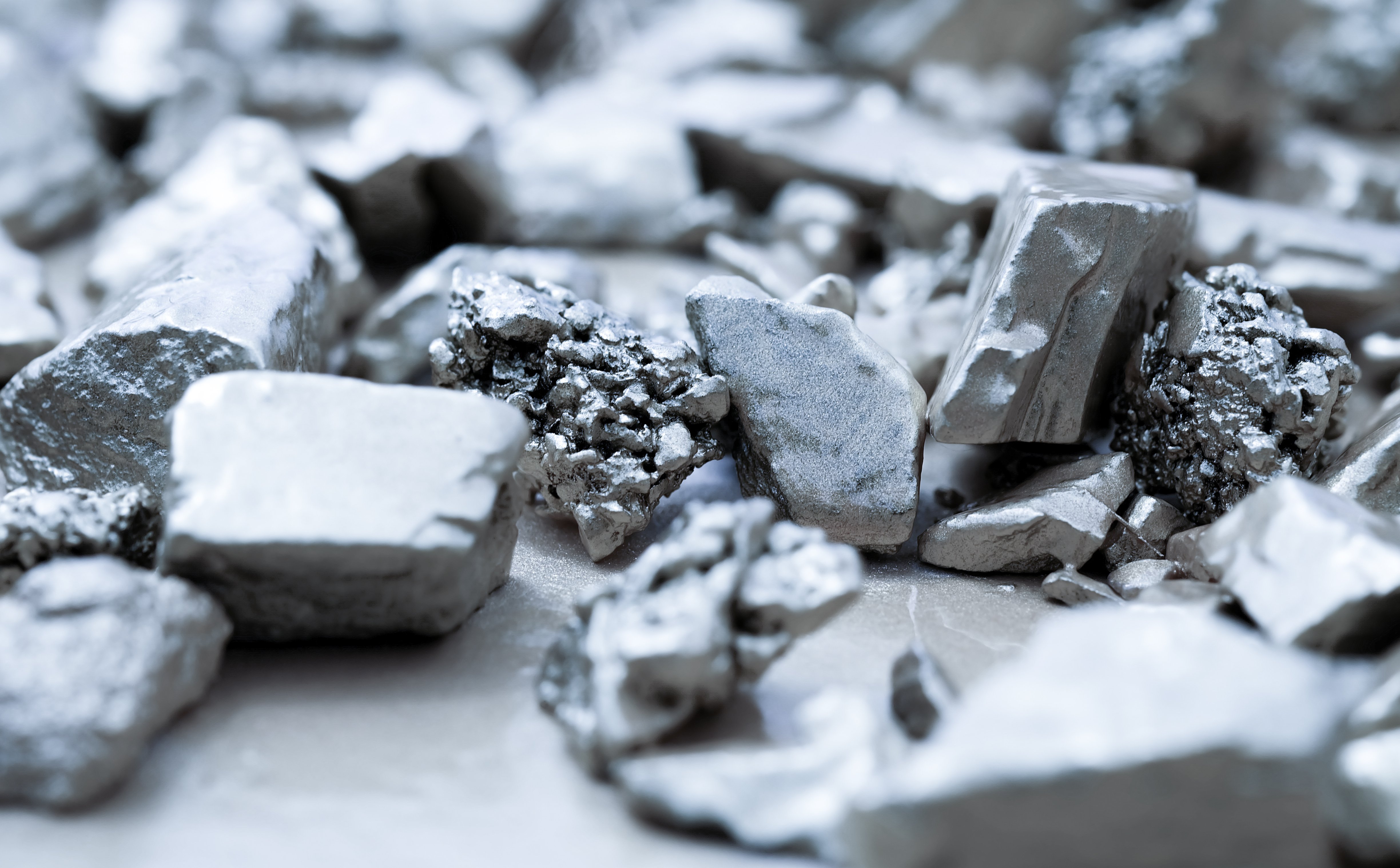 Platyna również doczekała się swoich pięciu minut