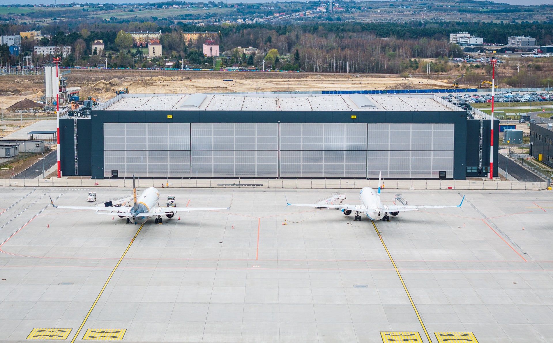 Katowickie lotnisko ma nowy hangar do specjalistycznych przeglądów samolotów