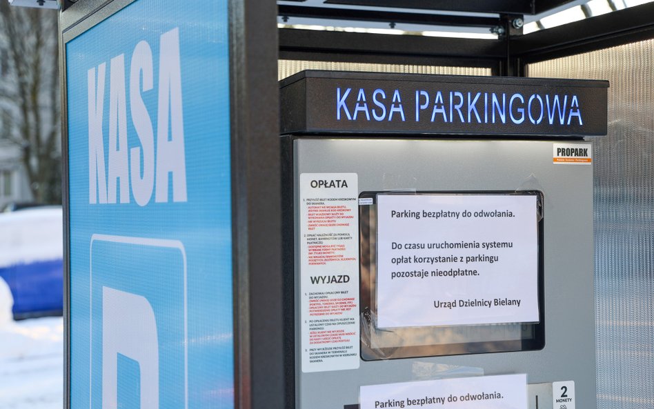 Od 19 stycznia parking przy Urzędzie Dzielnicy Bielany będzie płatny