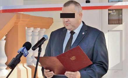 Arkadiusz B. był szefem Krajowej Szkoły Skarbowości. Od stycznia siedzi w areszcie pod zarzutem kier
