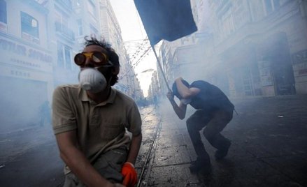 Turcy mają dość Erdogana. Armia grozi obaleniem rządu