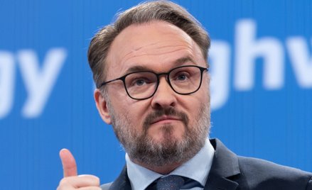 Rosja uczyniła z energetyki broń, szantażowała państwa członkowskie UE – podkreśla komisarz Dan Jørg