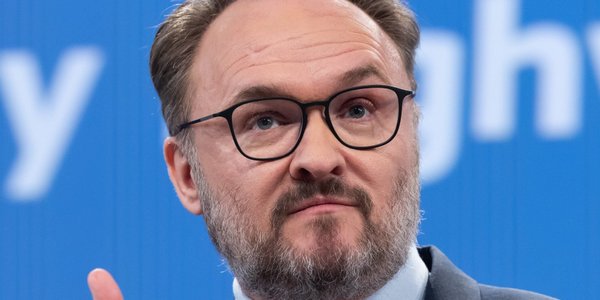 Mimo problemów kooperacja energetyczna UE z USA będzie kontynuowana