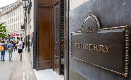 Burberry ostrzega inwestorów o spadających zyskach i anulował dywidendę