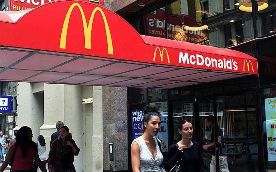 McDonald’s: sierpniowe obroty wzrosły o 4,9 proc.