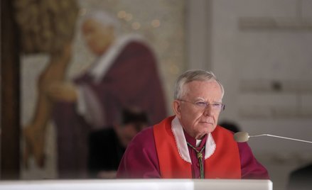 Można się z abp. Markiem Jędraszewskim (na zdjęciu) nie zgadzać, można go za wiele działań krytykowa