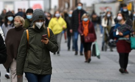 Niemal 15 tysięcy nowych zakażeń w Niemczech