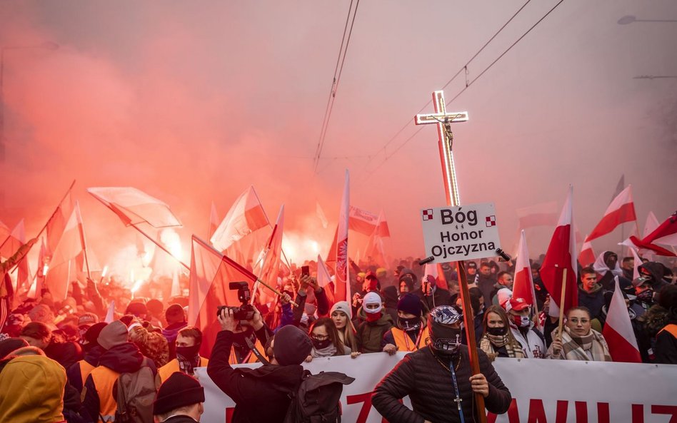 Marsz Niepodległości. Policja użyła broni bez zgody dowódcy