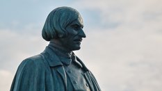 Pomnik Mikołaja Gogola w Moskwie