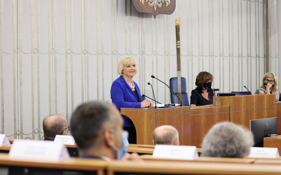 "Jestem w szoku". Spór o wystąpienie Staroń w Senacie