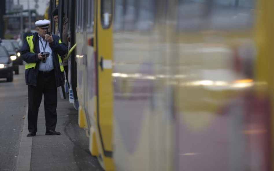 Warszawa: Snajper ostrzelał tramwaj