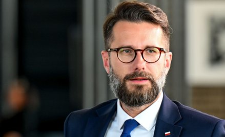 Poseł PiS Radosław Fogiel skomentował dymisję generałów Rajmunda Andrzejczaka i Tomasza Piotrowskieg