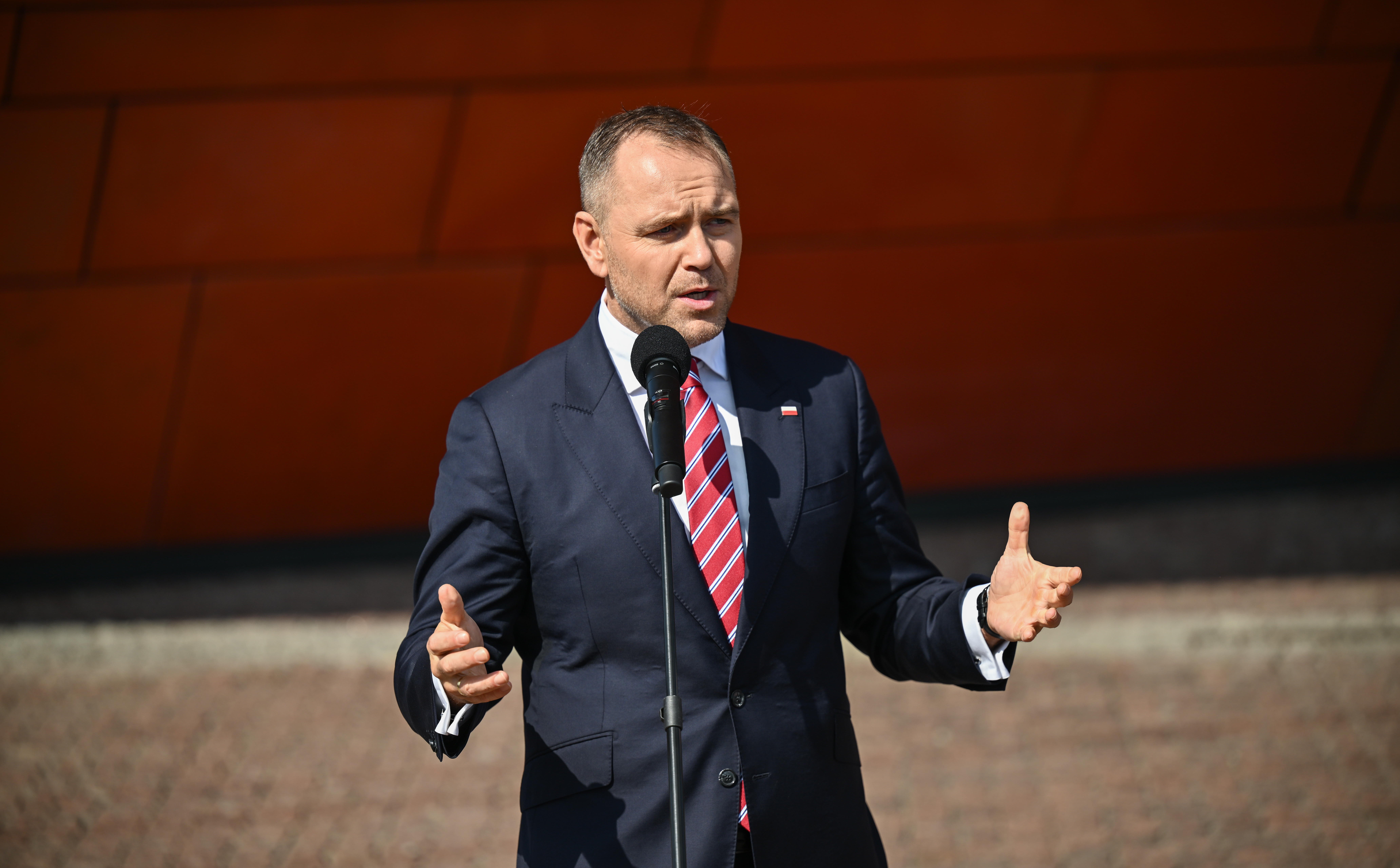 Jerzy Surdykowski: Smerfa Narciarza żegnamy bez żalu, Karola Nawrockiego witamy bez nadziei