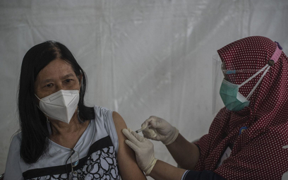 Koronawirus. Indonezja: Będą prywatne szczepienia na COVID-19