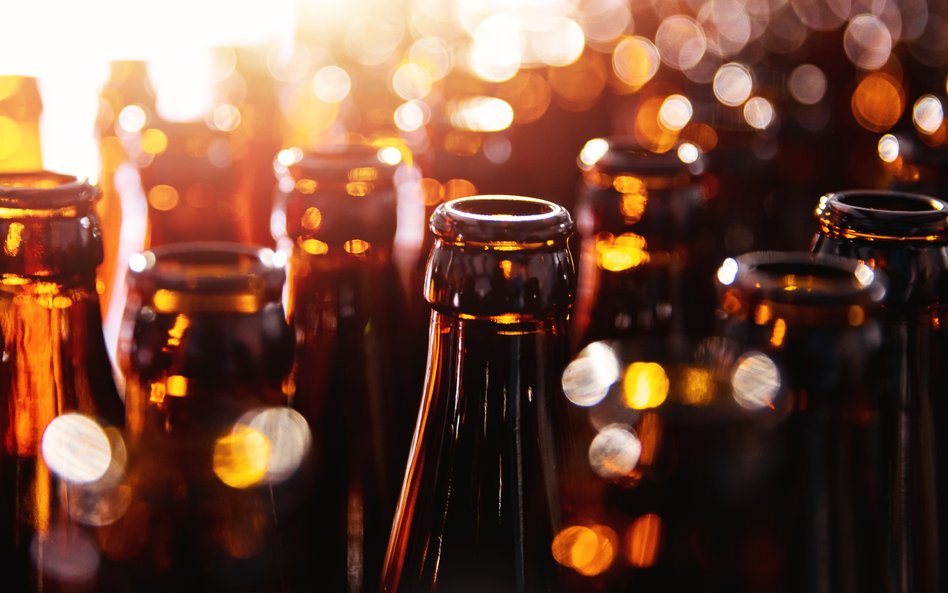 Butelki zwrotne poza systemem kaucyjnym? Browary znalazły sposób