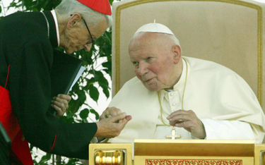 Szczególna więź łączyła kardynała Franciszka Macharskiego z Janem Pawłem II. Był w otoczeniu papieża