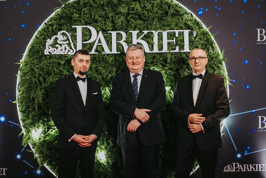 W środku: Wojciech Nagel, przewodniczący Rady Giełdy