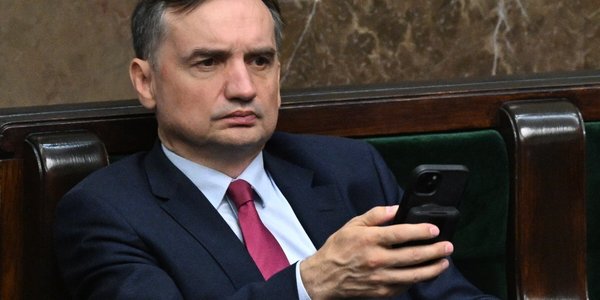 Sejm zgodził się na przymusowe doprowadzenie Zbigniewa Ziobry na komisję ds. Pegasusa