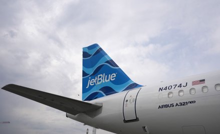 Po sukcesie połączenia Nowy Jork-Londyn tani amerykański przewoźnik JetBlue chce zrobić to samo na t