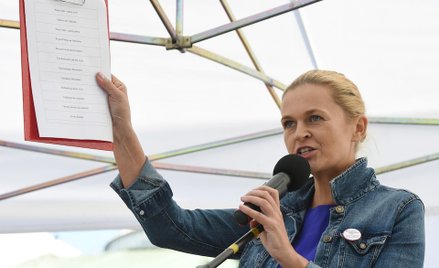 Barbara Nowacka ma wyprowadzić średniowiecze ze szkół