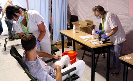 Koronawirus w Polsce. Niewiele zakażeń. Bez zgonu z powodu Covid-19