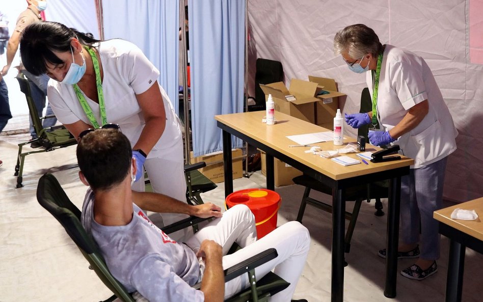Koronawirus w Polsce. Niewiele zakażeń. Bez zgonu z powodu Covid-19