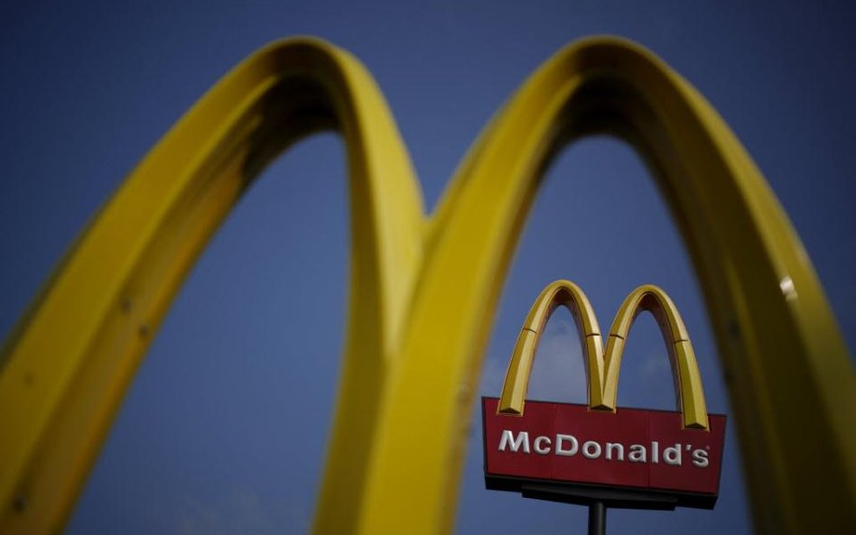 Korzystający z autostrad są skazani na fast foody