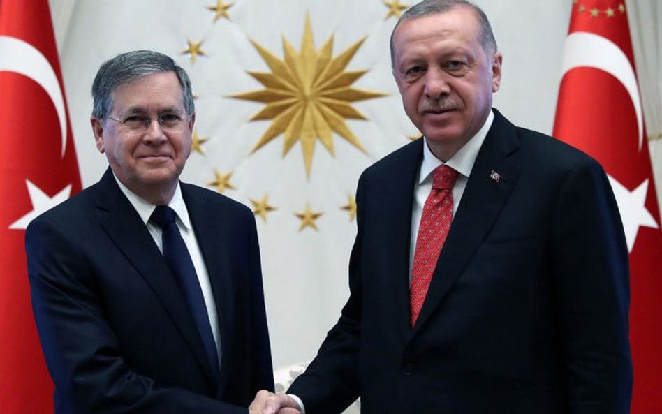 Nowy ambasador USA w Turcji David M. Satterfield i prezydent Erdogan