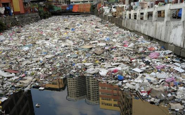 Tylko 5 proc. plastikowych odpadów poddaje się recyklingowi. Na zdjęciu Manila, stolica Filipin