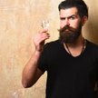 Naukowcy odkryli, że neurony alkoholika nie świecą