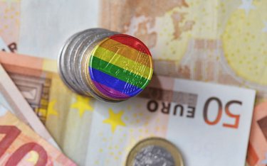 RPO: uchwały „anty-LGBT" mogą grozić cofnięciem funduszy unijnych dla gmin